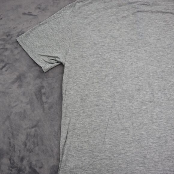 Travis Mathew Shirt Mens M Gray Short Sleeve Button Embroidered Logo Knit Polo - Picture 16 of 16